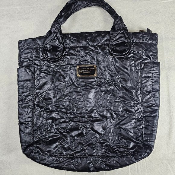 Marc Jacobs Black Nylon Quilted Nylon Reversible Tote Bag - Picture 6 of 6